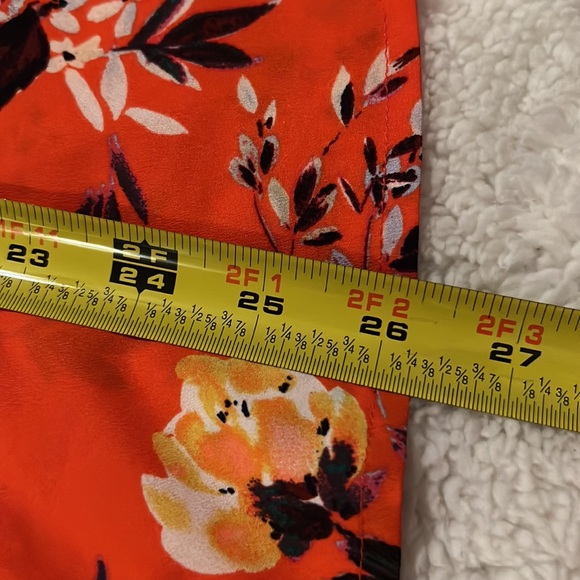 a new day sleeveless button down blouse
Size: Large
Color: Orange/Red - Picture 14 of 16